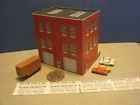204-3 Pennzee Scale Custom Factory Building Including Signs