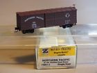 13901-2 Boxcar Wood Mtl 40 Nib Northern Pacific
