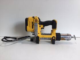 P14010734 Dewalt Dcg571 Grease Gun Tool Only
