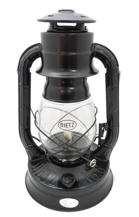 69857 Dietz #8 Air Pilot Oil Burning Lantern Black