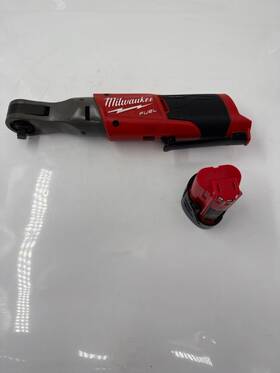 Mi1071676 Milwaukee Tools 255720 2557-20