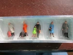 Preiser Ho - Standing Travellers Winter (14044) Nib. Fixed Price $15.95.