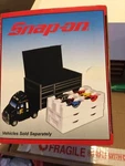 Snap On Tools Collectable Top Box Truck Holds 18 1:64 Scale Cars 2007. Fixed Price $69.95.
