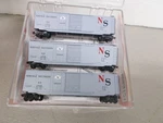 Micro Trains # 33132 Norfolk Southern 50' Standard Box Cars 3-PACK Scale. Fixed Price $48.00.