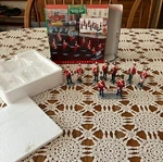 2009 Lemax Coventry Christmas Parade Marching Band Table Accents Set W/box. Fixed Price $28.00.