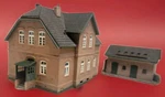 Large House Scale With Carriage Built-up Kibri. Fixed Price $39.95.