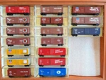 Mtl Micro-trains N-scale Boxcar Plug & Sliding Door See Pics/listing For Details. Fixed Price $35.00.
