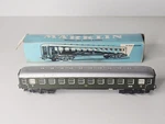 Marklin - Ho Scale Db Passenger Car Green #4022 With Box Worn. Fixed Price $19.99.