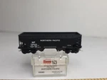 Micro-trains Mtl Scale Northern Pacific 55080 33' Twin 2-BAY Hopper Car 70224. Fixed Price $11.95.