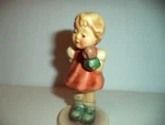 Goebel Figurine -mi Hummel Club Girl With Hand Puppet 2108 1999. Fixed Price $20.00.