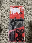 Milwaukee 49-22-5600 Heavy Duty Sae Tap And Die Set 17 Pc. Fixed Price $29.99.