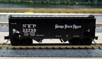 Scale - Mtl 86020 Nickel Plate Road 33' Twin Bay Hopper NKP33799 N11731. Fixed Price $17.99.