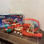 Kurt S. Adler The North Pole Express Kids Christmas Toys Gifts Battery Operated. Fixed Price $21.99.