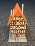Kibri Z Scale #36407 Story House Building Fully Assembled. Fixed Price $39.99.