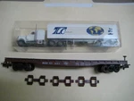 Marklin H0 Milwaukee Rd #57421 Flat Car With Truck Set From 4862 - Ln. Fixed Price $56.99.