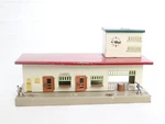 AC3694:VINTAGE Kibri 00/HO Gauge Tinplate Station Building Platform. Fixed Price $53.65.