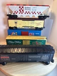 5- Clean Lionel Gauge Boxed Freight Cars 9262, 9840, 9846, 16291, 19270. Fixed Price $75.00.