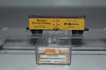 Z Scale Mtl 51800280 Manhattan Brewing Co 40' Single Door Reefer 9900 C33434. Fixed Price $24.99.