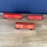 Tyco Roco Ho Scale Santa Fe El Capitan Box Car Atsf 49277 19720 56108 Lot Of 3. Fixed Price $14.00.