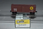 Z Scale Mtl 14117 New York Central 40' Single Door Boxcar 174370 C40517. Fixed Price $21.99.