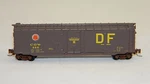 New Z Mtl #50700612 50' Plug Door Boxcar Chicago Great Western #555. Fixed Price $22.99.