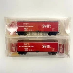 Micro-trains Scale Swift Refrigerator Line 49400 40' Wood Reefer Boxcar Set 2. Fixed Price $29.95.