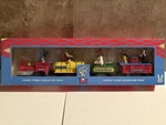 Wb F934EH Looney Tunes Character Train Nib - Diecast Metal Bugs Bunny. Fixed Price $40.00.